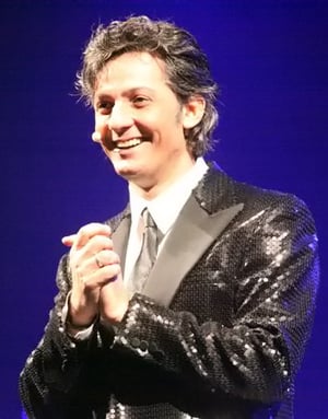 Fiorello [(show men italiano/presentatore)Viva RAI 2] AI voice text to speech and AI music cover generator